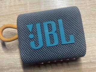 Продам звуковую оригинальную колонку JBL