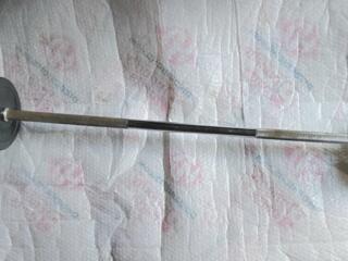 Гриф хромированный с весами и гайками общий вес 20кг из Германии