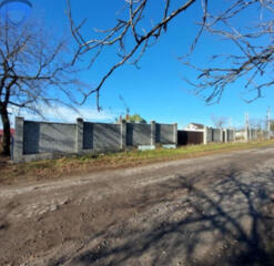 Продам фасадный участок в Александровке. В продаже также соседний ...