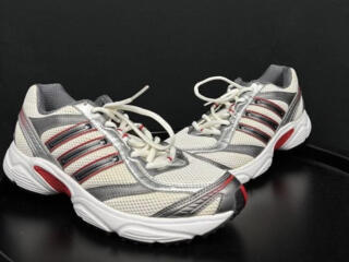 Новые Кроссовки Adidas оригинал размер 41- 42, Тирасполь.