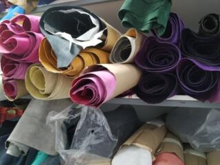 Продаем кожу итальянскую, сумочную фурнитуру, другое в ассортименте.