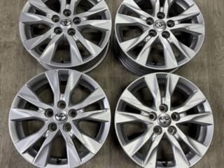 Original Toyota 5/100 r15