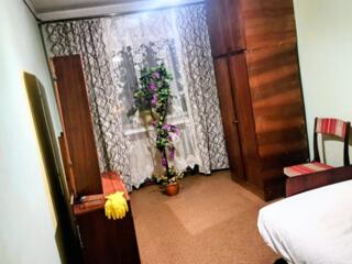 Сдам 3-х комнатную квартиру на Заболотного/ Жолио Кюри