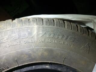 Продам резину discoverer cooper 235 70 r16 M+S