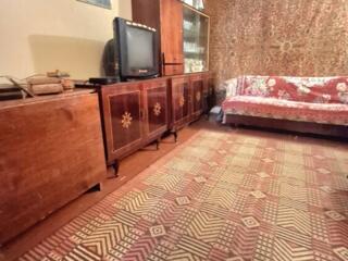 У продажу 3к. частина будинку, р-н автовокзала.