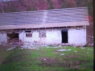 Выполняю любую кладку жёсткую кровлю пояс утепление стяжку фундамент.