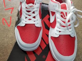 Продам кожа найк, есть несколько размеров 250 руб. (15$)