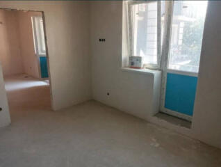 Продается просторная двухкомнатная квартира в малоквартирном ...