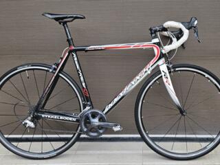 Из Германии Hard Rocx Road