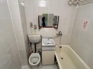 Балка. Диларс. Однокомнатная на 2 этаже.