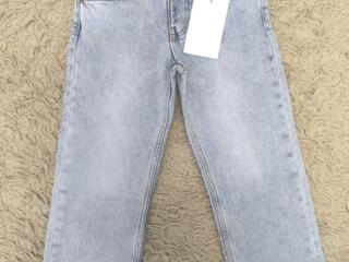 Джинсы Zara