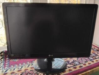 LG flatron E2350V-PN