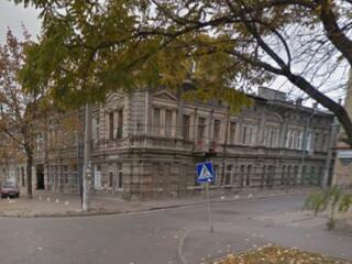 Продам фасадную квартиру 69.5 кв. м., ул. Среднефонтанская/Чехова пер.