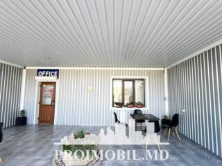 Se oferă spre chirie spațiu comercial amplasat în Hîncești, ...