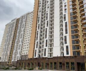 В продаже однокомнатная квартира в новом доме Кадорр Сити на ...