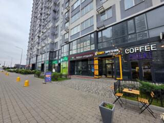 Пропонується в оренду  фасадне торгове приміщення у ЖК  ...