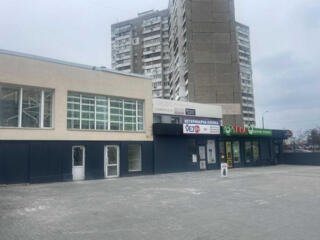 Сдаётся помещения свободного назначения помещение. Дарницкий район, ..