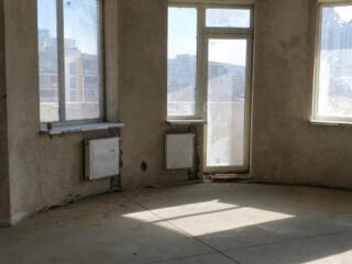 Продам 3к квартиру на Зоопарковой/Сегедской