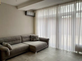 2-х этажный дом на 16 станции Большого фонтана