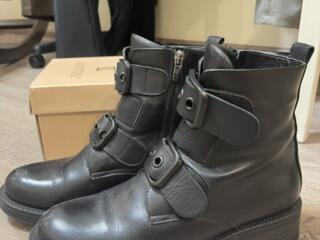 Продам зимние сапоги, Б/У, размер 38, 400 рублей