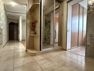 3 комн., Мечникова, 2/9, евроремонт, АВТОНОМКА, укомплектована