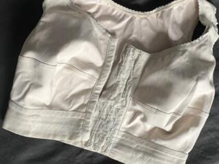 Послеоперационный корсет для груди