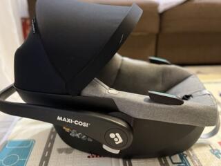 Продам автокресло Maxi Cosi