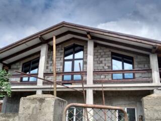 Дома холодно? Дует из старых рам? Слышно улицу? Пора менять окна 