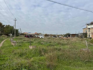 Предлагается к продаже земельный участок общей площадью 10 соток в ...