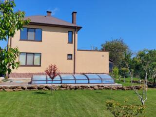 Продам современный 2-этажный дом в с. Александровка, в 5-ти км от ...