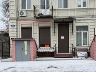 Самый центр возле Минска, напротив Шерифа