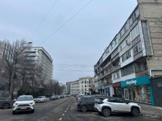 Apartament cu 2 camere, Centru.