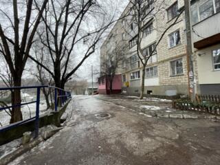 Vânzare apartament 2 Odai Sec. Rîșcani str. Pajurii 15