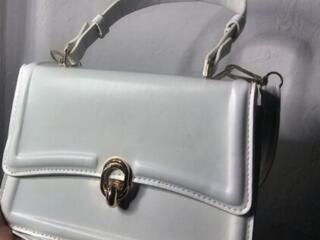 Продам женскую сумку