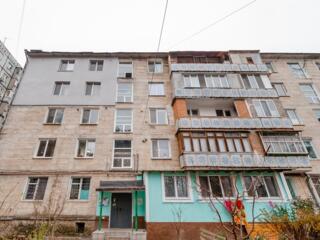 Apartament cu 2 camere, Buiucani.