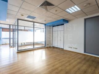 Chirie, spațiu comercial, 280 mp, strada Socoleni, Râșcani