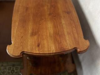 Журнальный столик