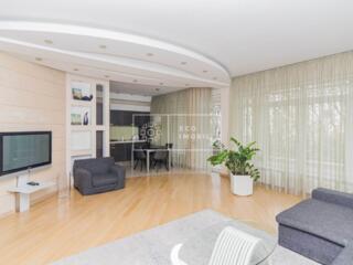 Spre închiriere apartament cu două odăi și living, în casă de tip ...