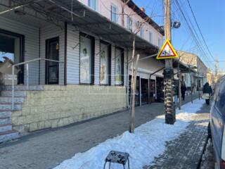 Se oferă spre chirie spațiu comercial, în sectorul Centru, strada ...