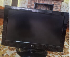 Продам телевизор LG