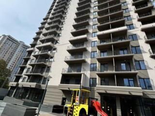 Продам просторную квартиру в Аркадии, ЖК «Эллада». Предлагается к ...