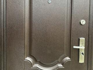 Дверь бу металлическая 2.05-0.96