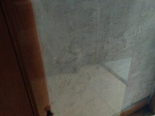 Стеклянные дверцы для книжного шкафа и др.