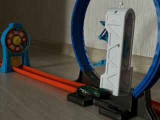 Гоночный трек hot wheels