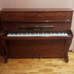 Фортепьяно Ronisch