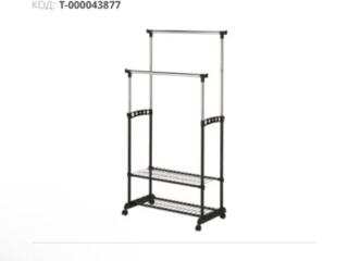 Продам 2 вешалки в отличном состоянии по 600р