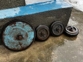 Продам колеса на тачки, телеги, повозки