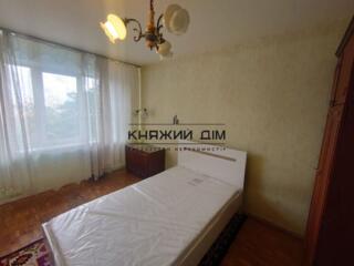 Пропонуеться в оренду хороша 3к квартира на Відрадному масиві за ...