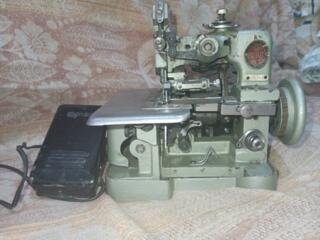 Продам оверлок рабочий