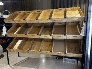 Торговые стеллажи для фруктов и овощей (есть 2 штуки)